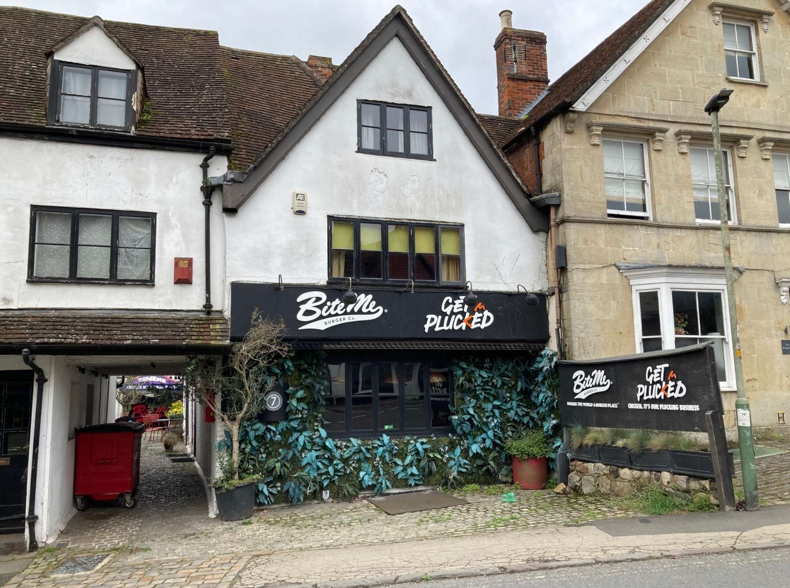 7 Kingsbury St, Marlborough for sale Primary Photo- Image 1 of 1