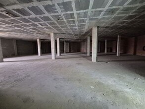 Retail in Ávila, Ávila to rent Interior Photo- Image 2 of 4