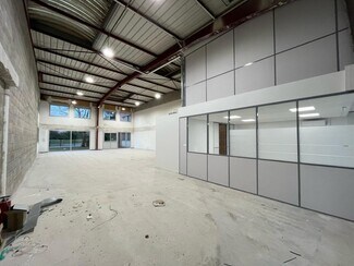 More details for 2-4 Rue Paul Villard, Chassieu - Light Industrial to Rent