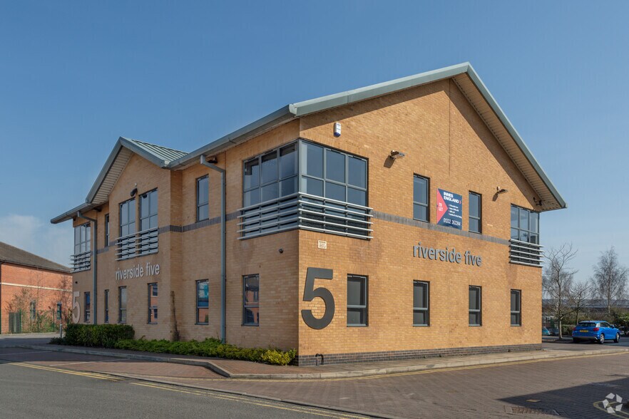 5 Riverside Ct, Derby for sale - Primary Photo - Image 1 of 1