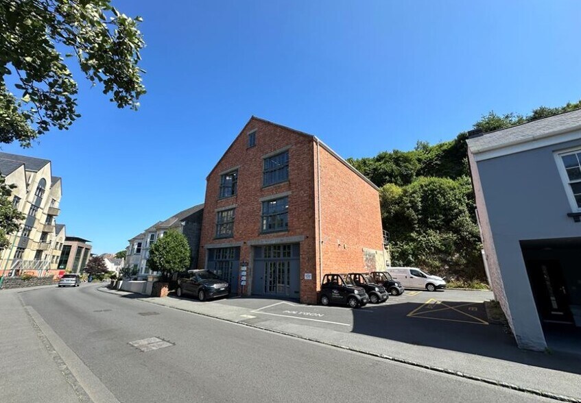 9 La Charotterie, Guernsey to rent - Building Photo - Image 2 of 2