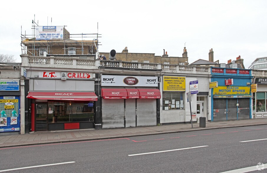 256A Brixton Hl, London for sale - Primary Photo - Image 1 of 1
