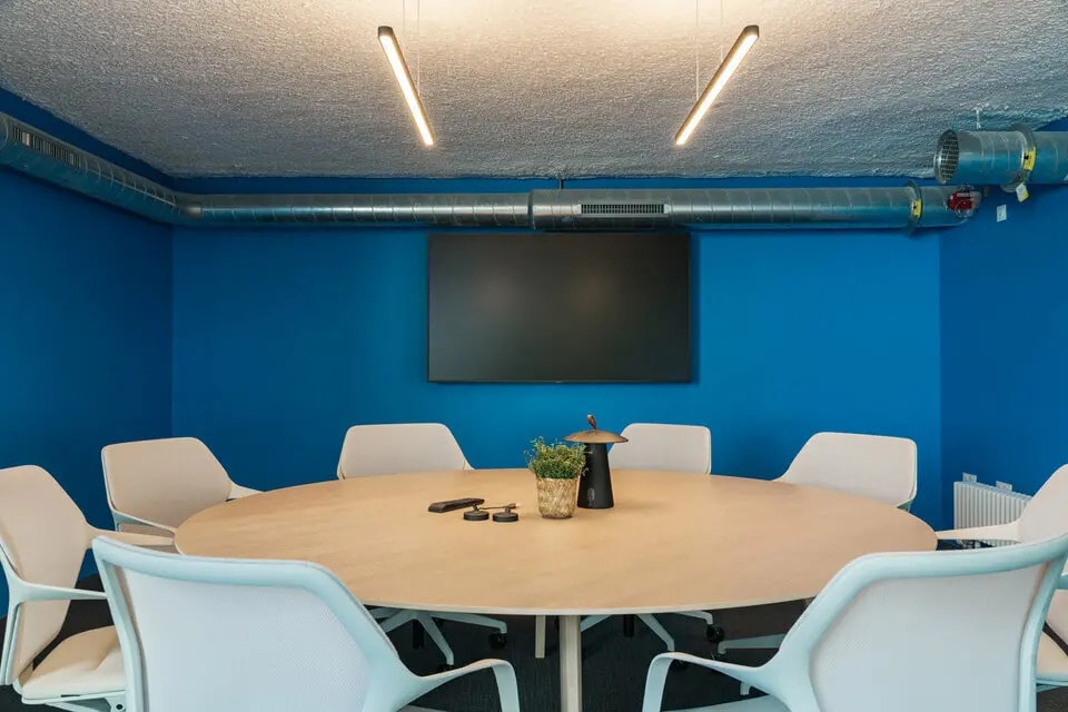 Location Bureaux 344 m² - Photo 1