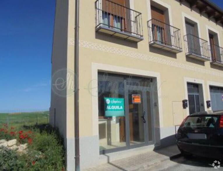 Retail in Segovia, Segovia to rent - Interior Photo - Image 1 of 1