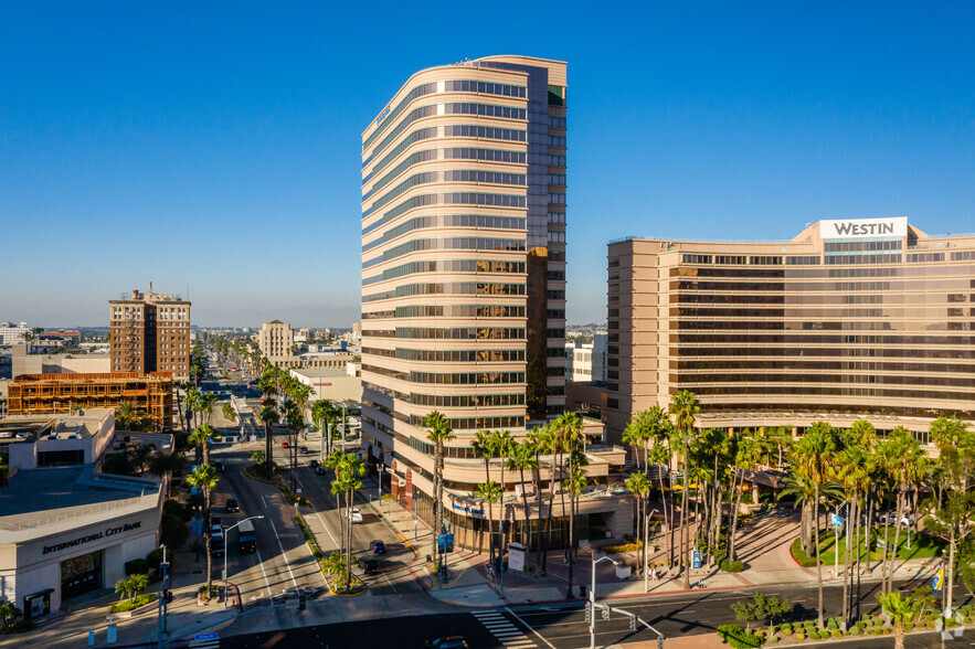 301 E Ocean Blvd, Long Beach, CA for rent - Building Photo - Image 1 of 10