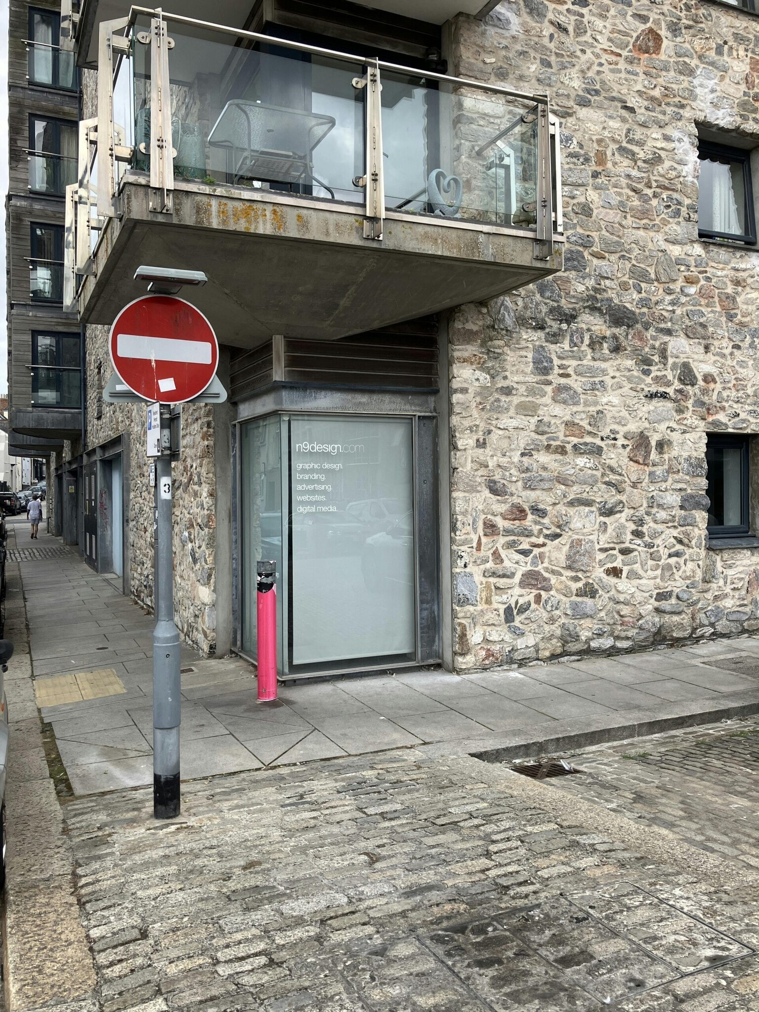 Sutton Wharf, Plymouth to rent Building Photo- Image 1 of 3