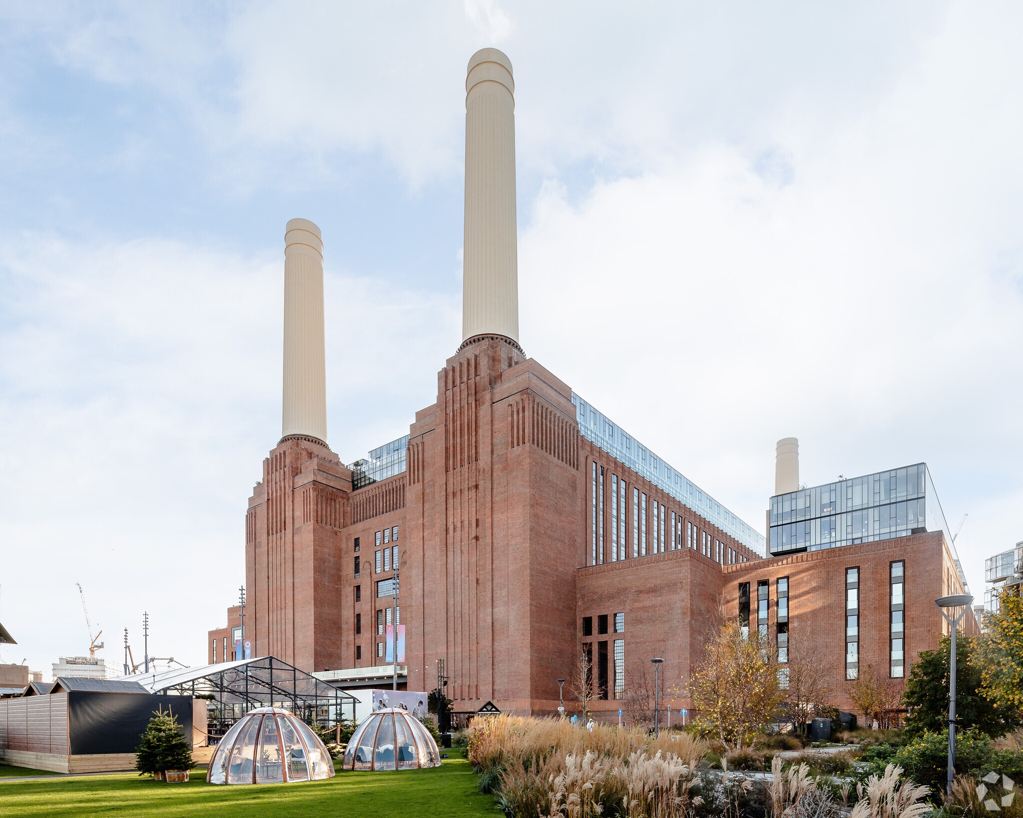 188 Kirtling St, London to rent Primary Photo- Image 1 of 14