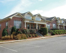 1110 Satellite Blvd, Suwanee, GA for rent Primary Photo- Image 1 of 2