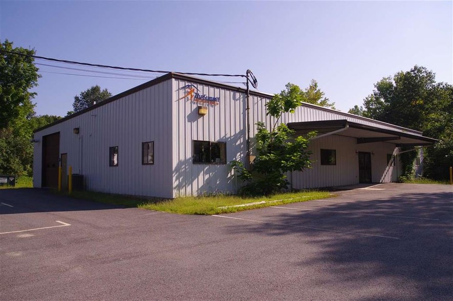 9 Canada St, Marlborough, NH for sale - Building Photo - Image 1 of 1