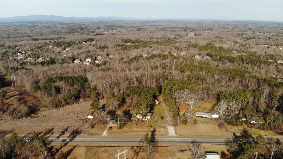 10585 Cumming Hwy, Canton, GA for sale - Building Photo - Image 3 of 5