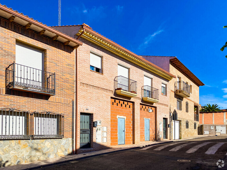 Calle Cedillo, 10, Ugena, Toledo for rent - Building Photo - Image 1 of 2