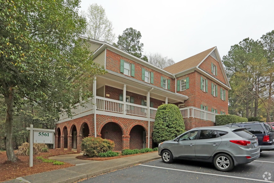 5561 McNeely Dr, Raleigh, NC for rent - Building Photo - Image 3 of 22