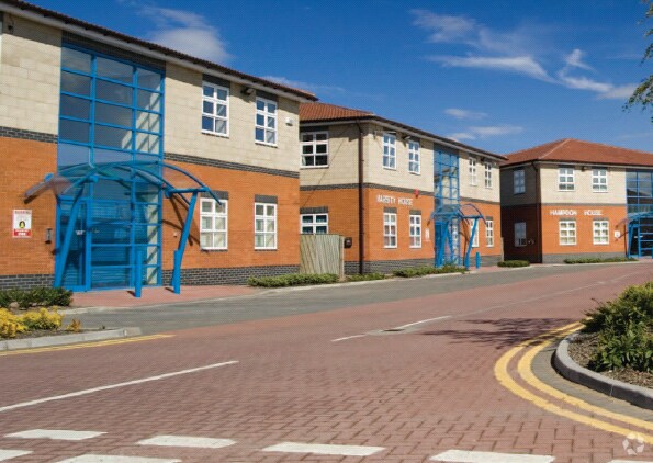 14 Falcon Ct, Stockton On Tees for sale Primary Photo- Image 1 of 1