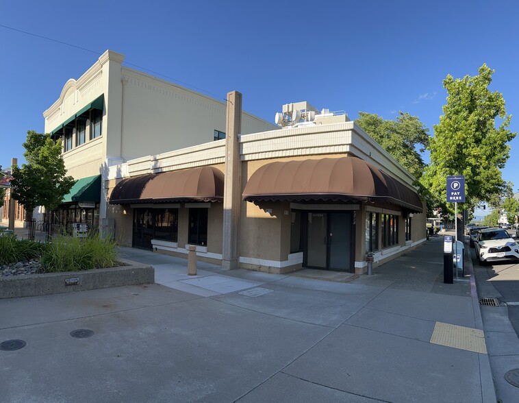 1675 Market St, Redding, CA for sale - Building Photo - Image 3 of 8