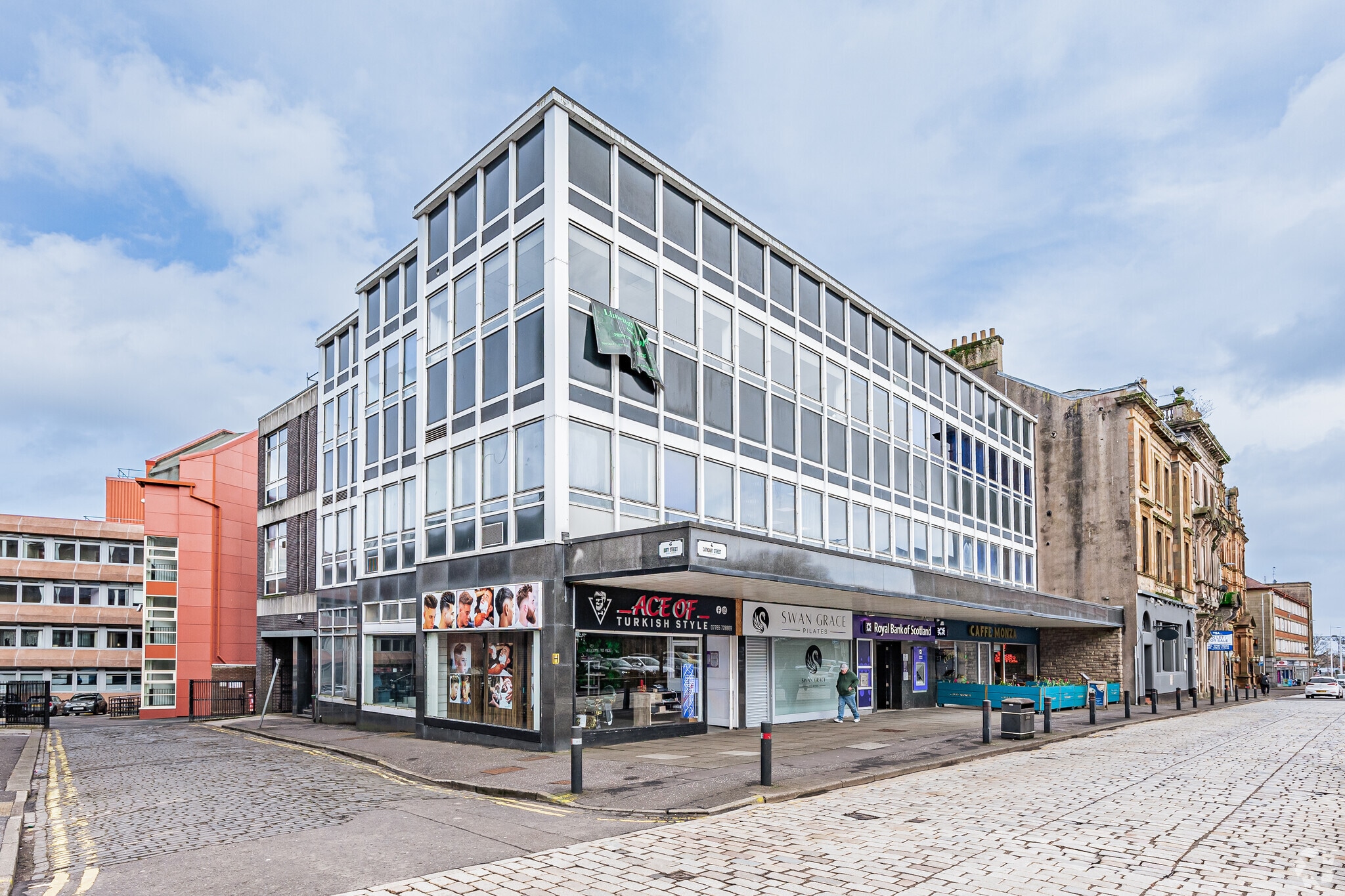 118-126 Cathcart St, Greenock for sale Primary Photo- Image 1 of 1