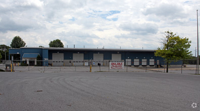 2000 Industrial Cir, Martinsburg, WV for sale Primary Photo- Image 1 of 1