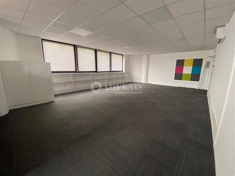 Office in Lognes to rent Interior Photo- Image 1 of 11