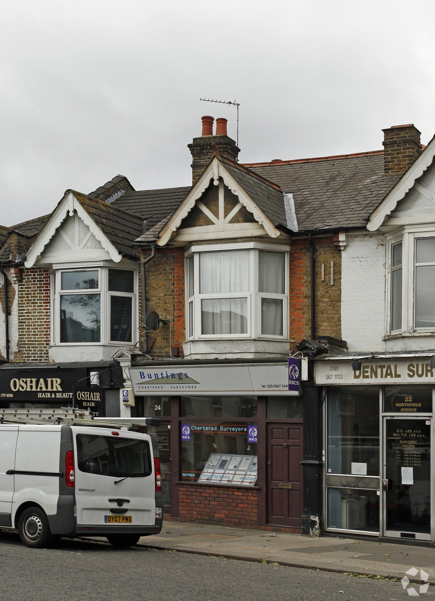 24 Northfield Ave, London for sale Primary Photo- Image 1 of 1