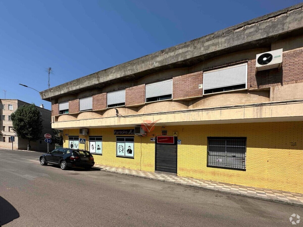 Cuenca, CUE 16003 - Unit Puerta 02, Esc. 07 -  - Interior Photo - Image 2 of 5
