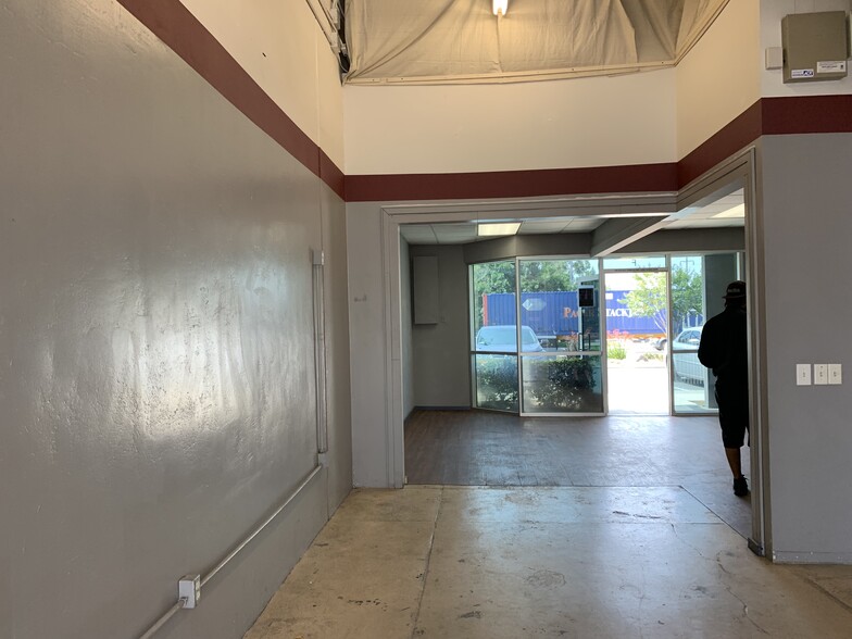 5500 Schaefer Ave, Chino, CA for rent - Building Photo - Image 2 of 19