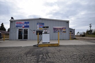 909 Kosciusko, Grenville, SD for sale Primary Photo- Image 1 of 1