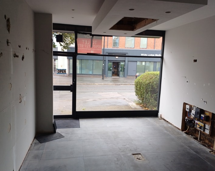 64 Chase Side, Enfield to rent - Interior Photo - Image 3 of 4