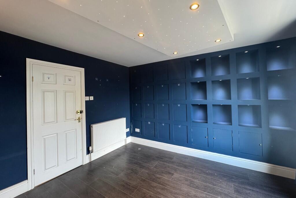 392 Sheffield Rd, Chesterfield to rent Interior Photo- Image 1 of 7