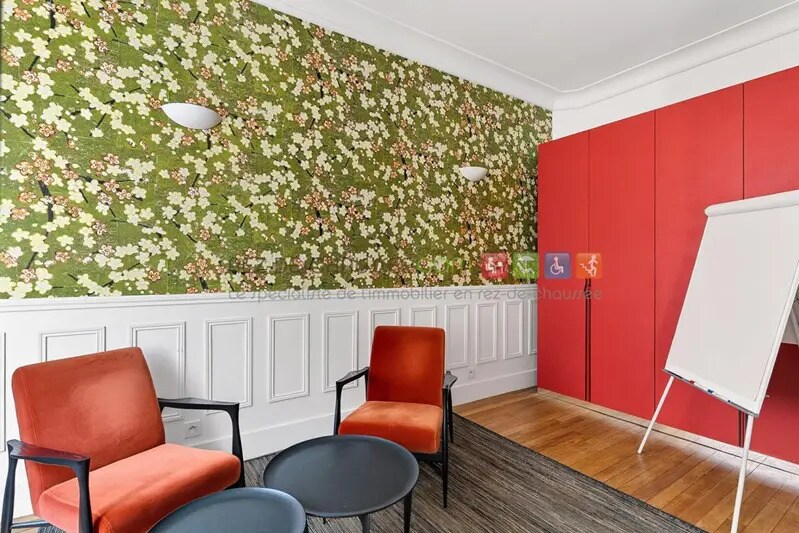 Build-to-Rent in Paris for sale - Interior Photo - Image 2 of 8