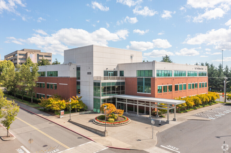 9555 SW Barnes Rd, Portland, OR for rent - Building Photo - Image 1 of 6