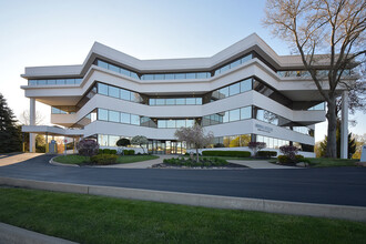 30400 Detroit Rd, Westlake, OH for rent Building Photo- Image 1 of 3