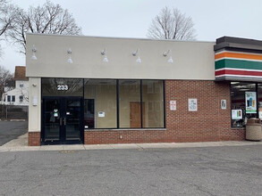 231-233 Main St, Ridgefield Park, NJ for sale Building Photo- Image 1 of 1