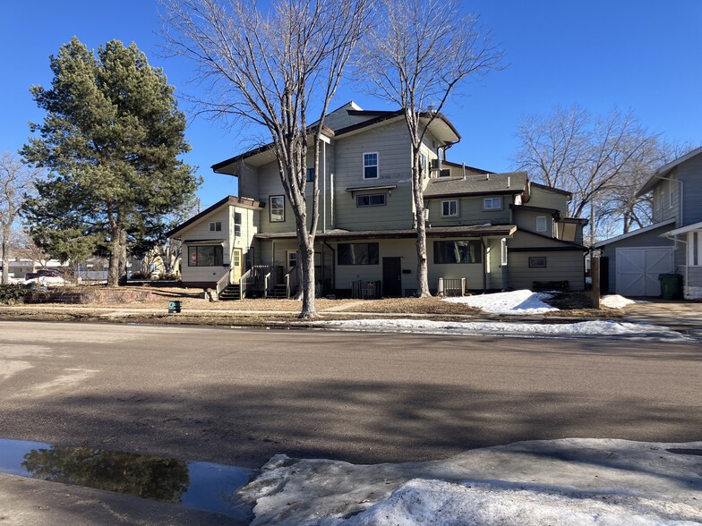 218 W 22nd St, Kearney, NE for sale - Primary Photo - Image 1 of 6