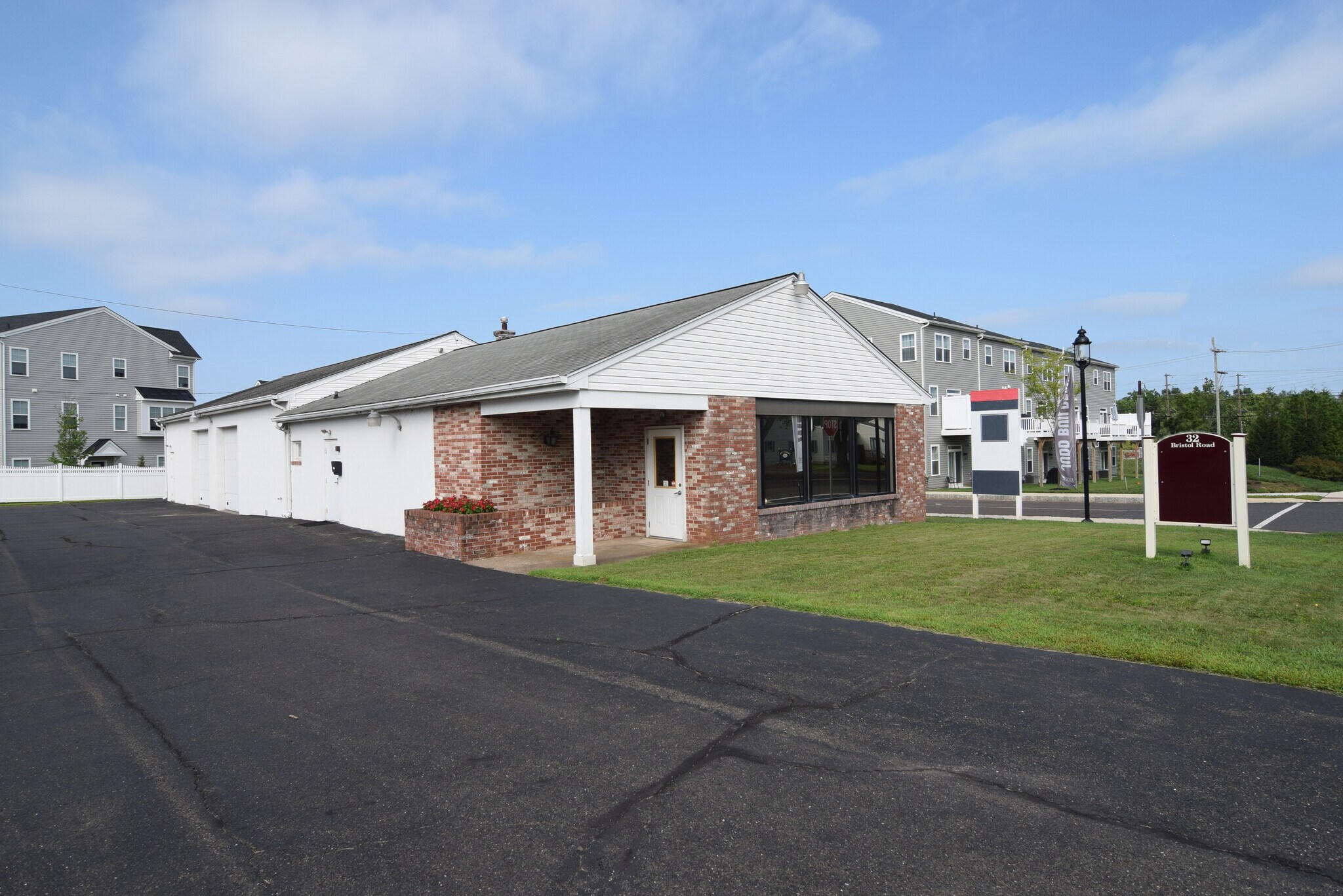 32 Bristol Rd, Chalfont, PA for sale Building Photo- Image 1 of 1