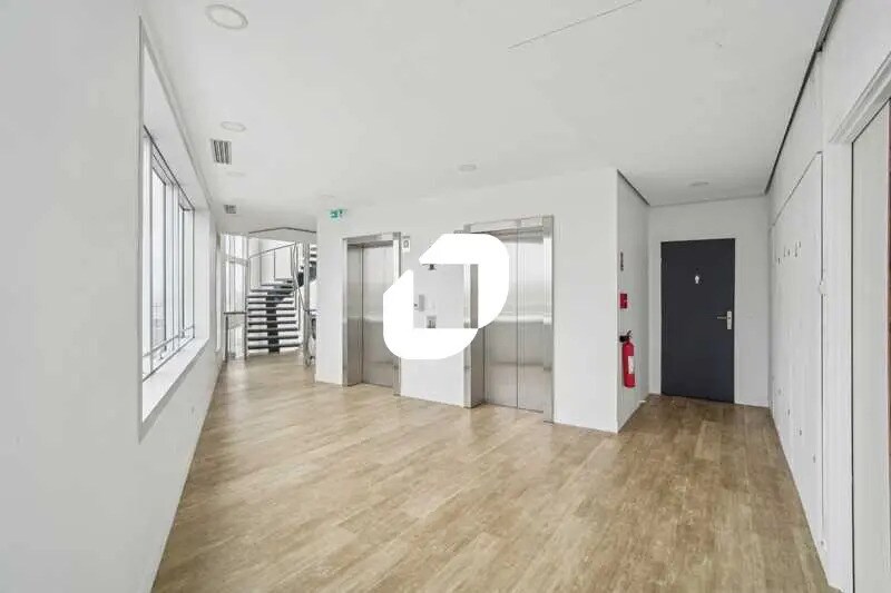 Office in Villepinte to rent - Interior Photo - Image 3 of 8