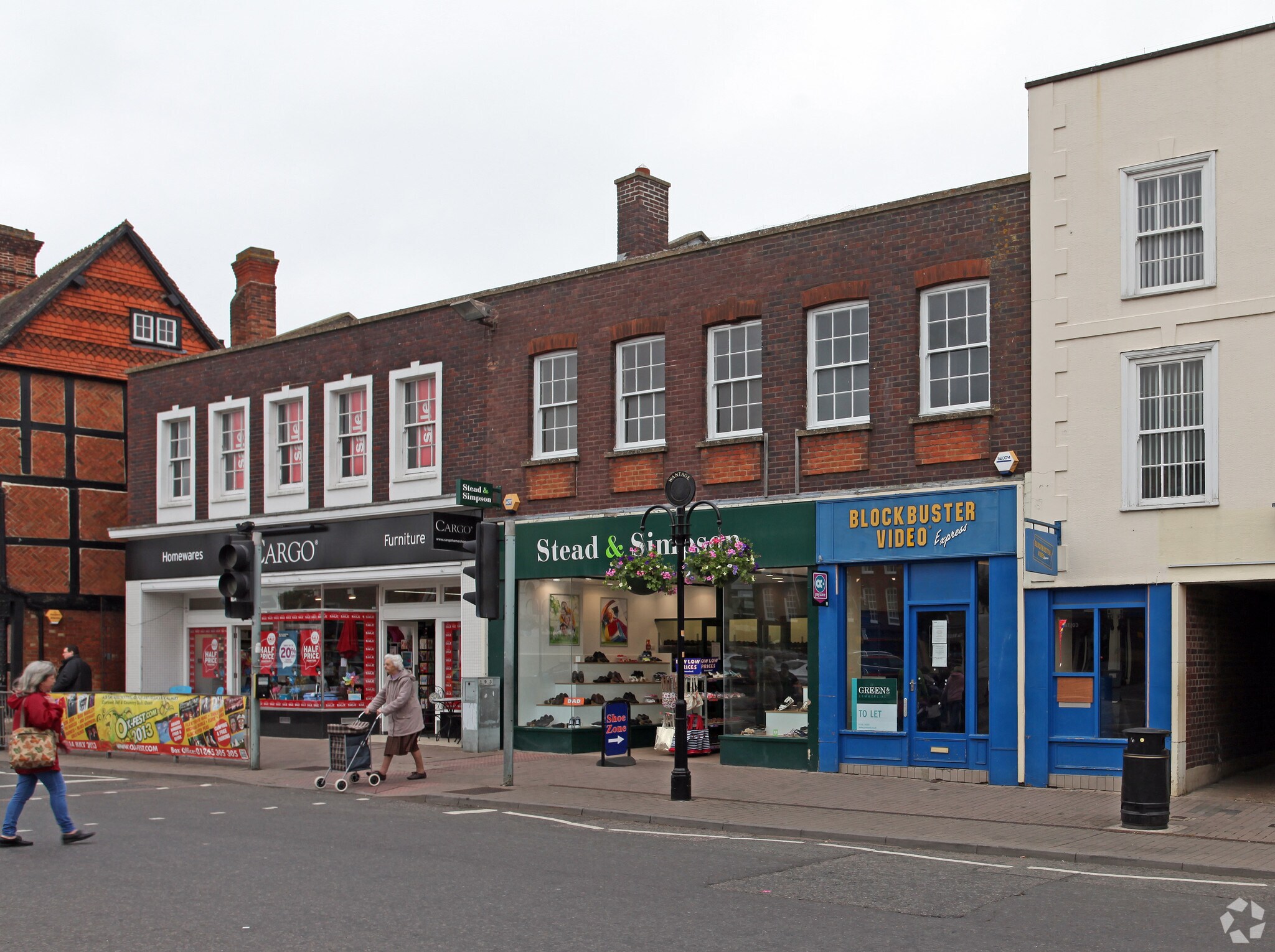 41-43 Market Pl, Wantage for sale Primary Photo- Image 1 of 1