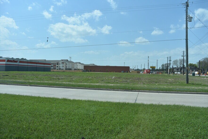 CE King Parkway & Tidwell Rd, Houston, TX for sale - Building Photo - Image 3 of 3