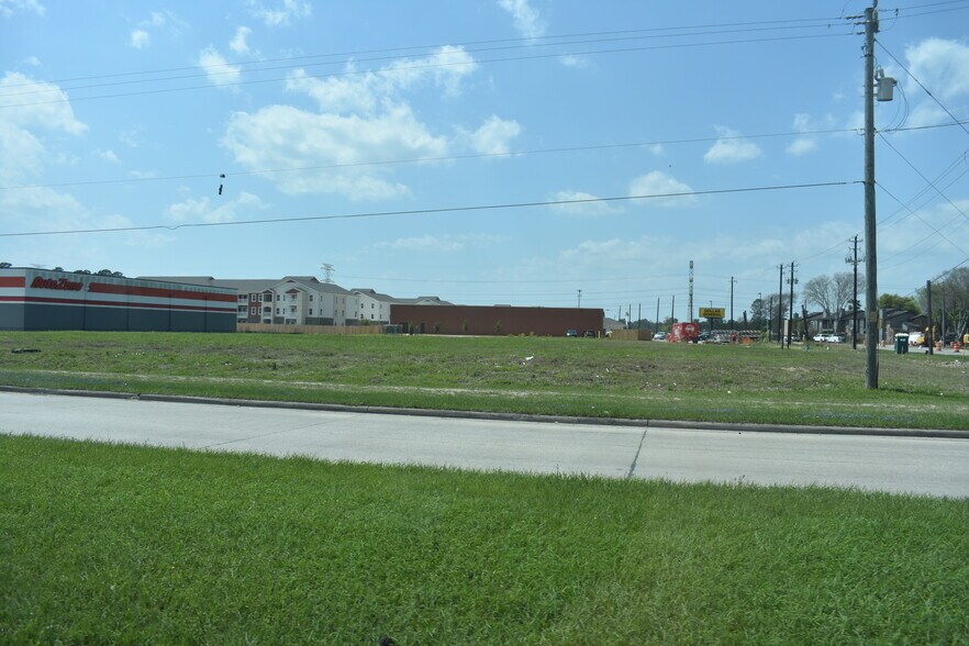 CE King Parkway & Tidwell Rd, Houston 77044 Land for Sale