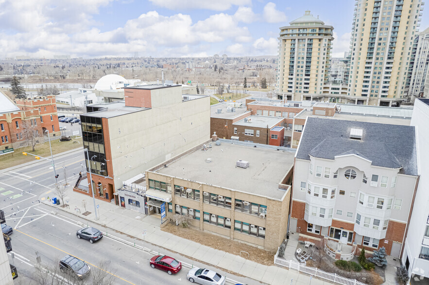 1136 8th Ave SW, Calgary, AB for rent - Aerial - Image 3 of 4