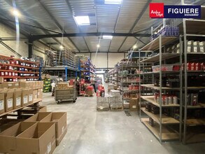 Light Industrial in Aix-en-Provence to rent Interior Photo- Image 2 of 24