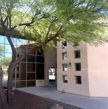 8805 W Union Hills Dr, Peoria, AZ for rent Building Photo- Image 1 of 8