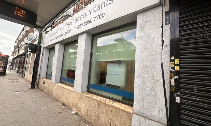 18-24 Brighton Rd, South Croydon to rent - Building Photo - Image 1 of 2