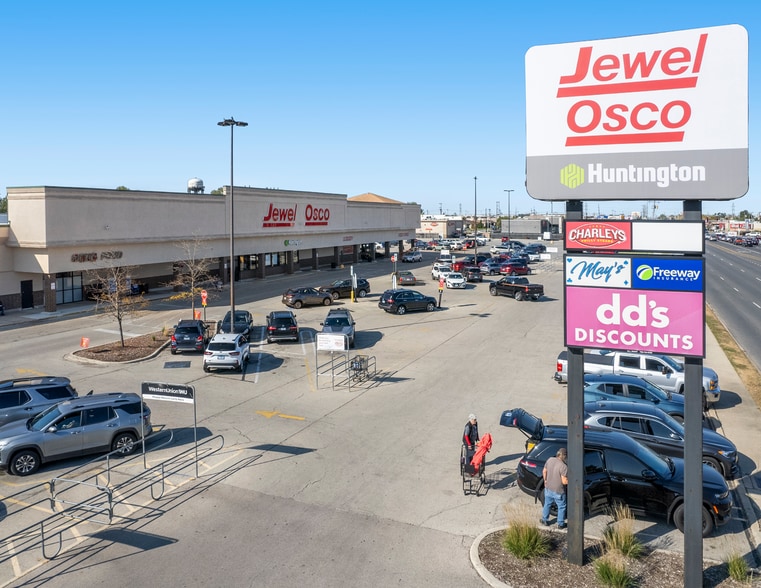 7910-8004 S Cicero Ave, Burbank, IL for sale - Building Photo - Image 1 of 9