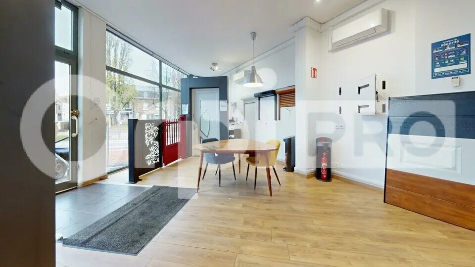 Retail in Arras for sale Building Photo- Image 1 of 11