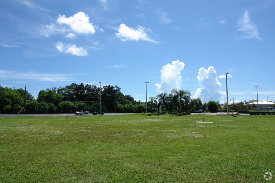 US Highway 1 & Barber St, Sebastian, FL for rent - Building Photo - Image 2 of 7