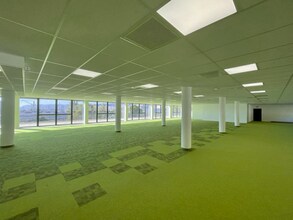 Office in Marseille to rent Interior Photo- Image 1 of 2