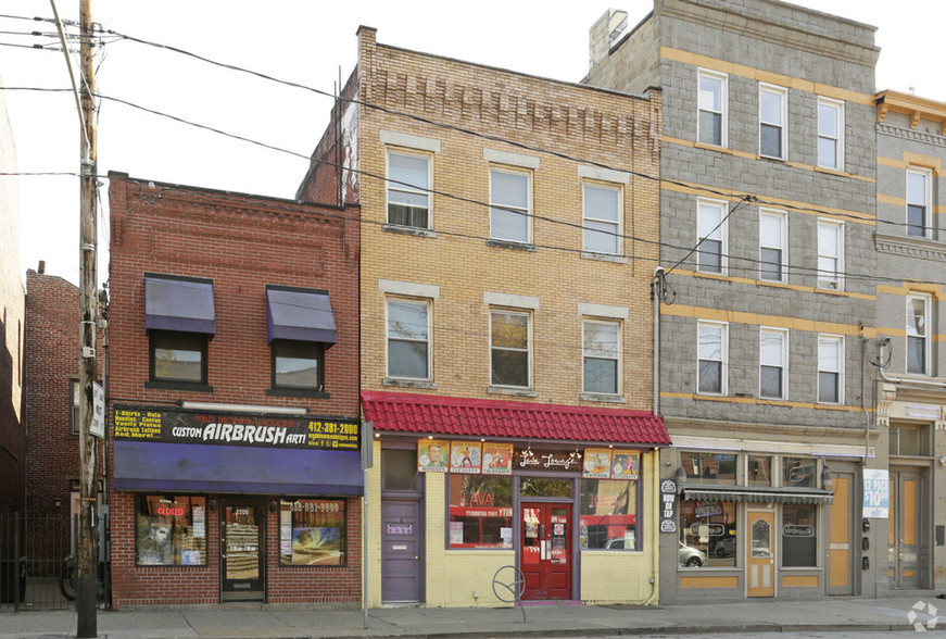 2204 E Carson St, Pittsburgh, PA for sale - Building Photo - Image 1 of 1