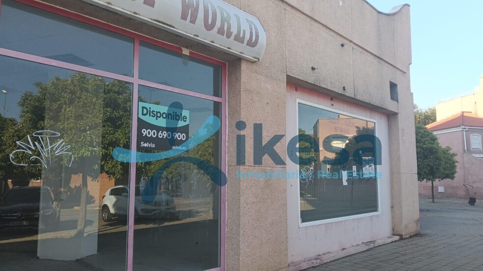 Retail in Seville, Sevilla for sale - Building Photo - Image 2 of 17