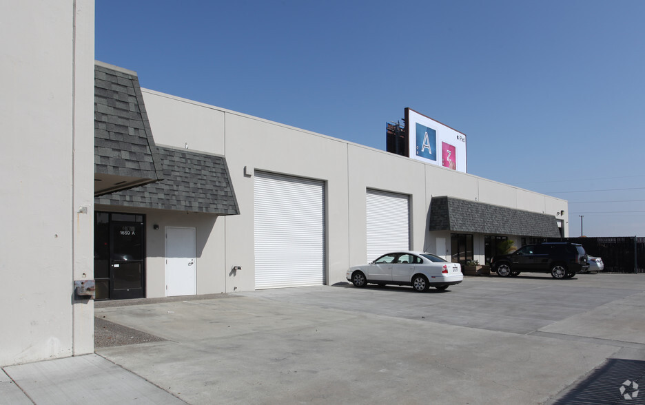 1659 Industrial Rd, San Carlos, CA for rent - Building Photo - Image 1 of 2