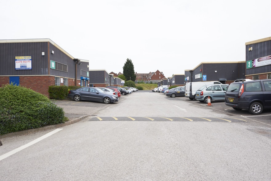 Bordesley Green Rd, Birmingham to rent - Building Photo - Image 3 of 3