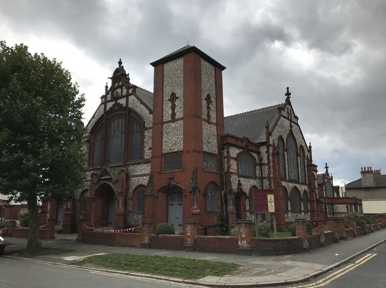 Dovedale Road, Liverpool for sale - Building Photo - Image 1 of 1